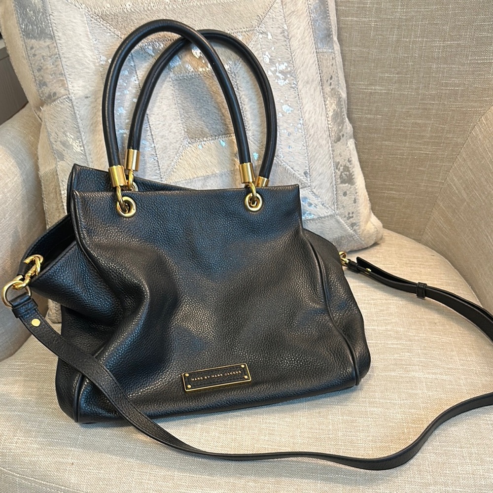 Marc By Marc Jacobs Black Leather and Gold Shoulder Bag with Adjustable Strap